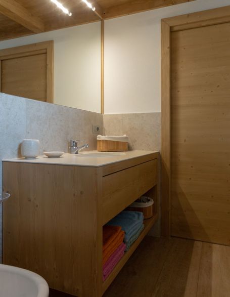 Bucaneve Toilain Apartments